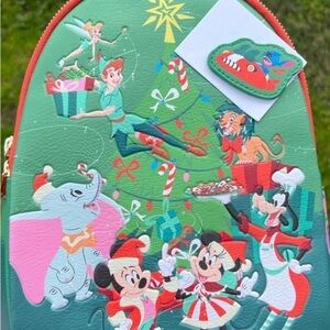 NWT DISNEY Parks Christmas Spirit Loungefly